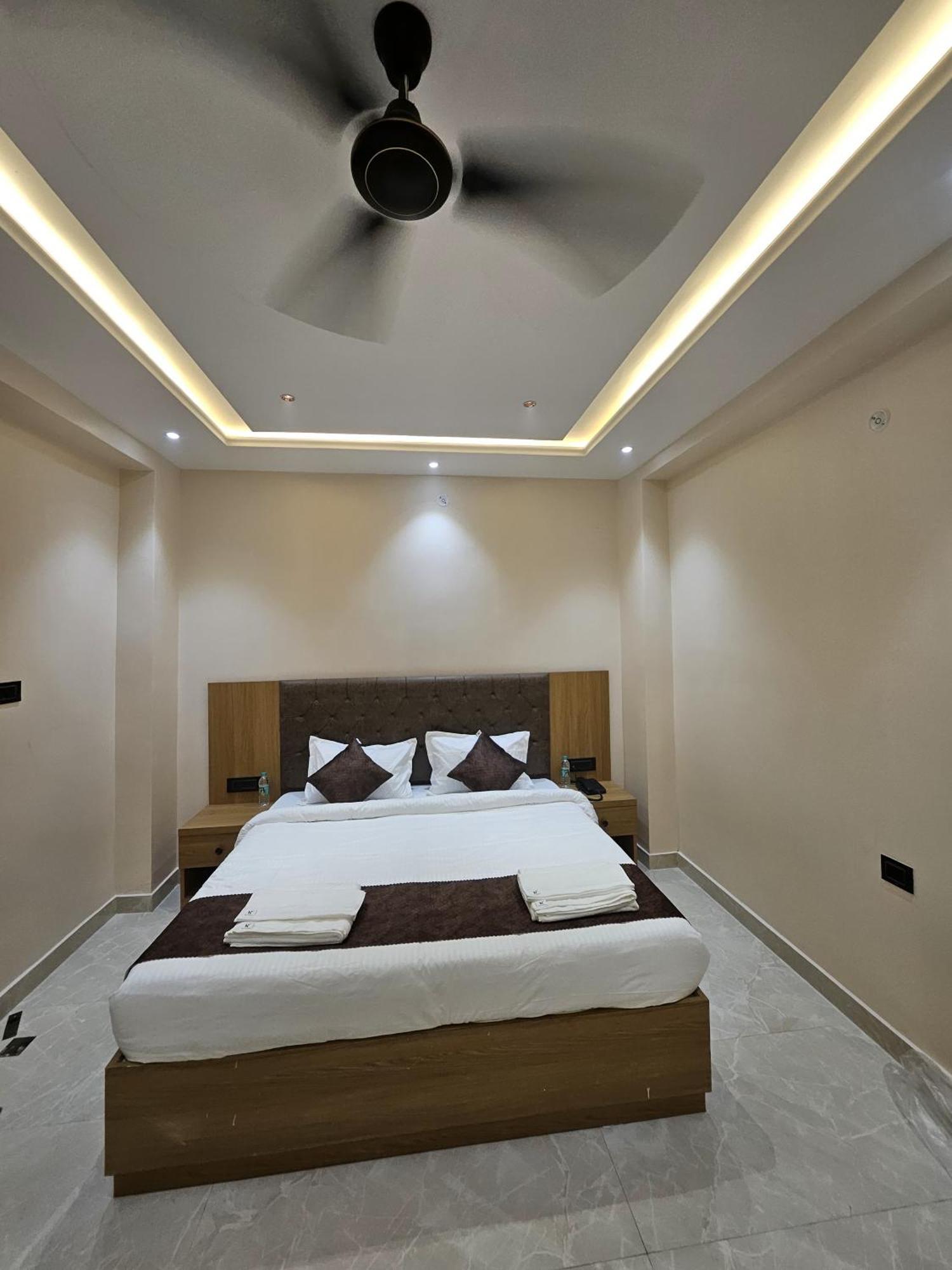 Nakshatra Residency Prayagraj Exterior photo